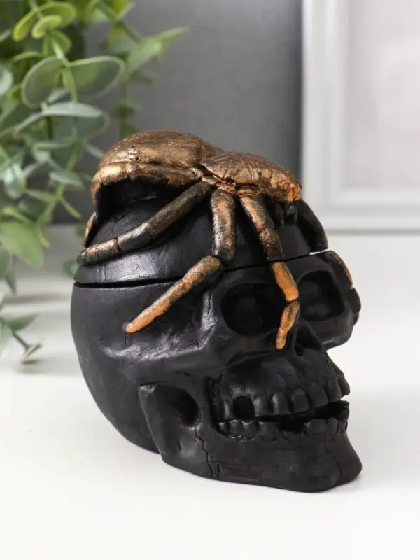 Шкатулка с крышкой &laquo;Череп&raquo;, 10&times;8&times;10 см, чёрная
