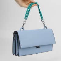 Цепочка для сумки, с карабинами, пластиковая, 23 &times; 17 мм, 30 см, цвет зелёный/серебряный