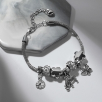 Браслет ассорти &laquo;Марджери&raquo; символы удачи, цвет белый в серебре, L=18 см