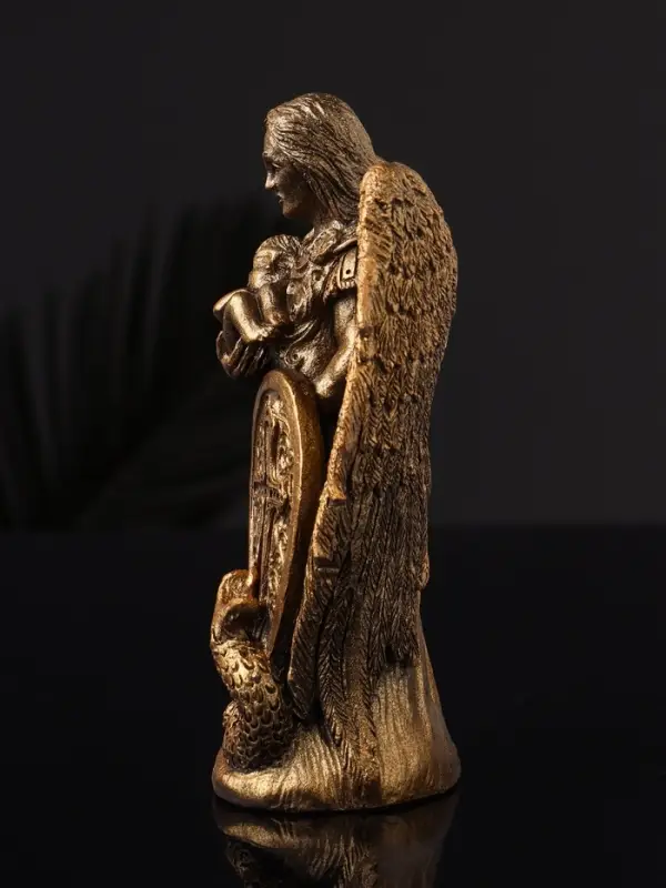 Фигура "Архангел Михаил" 14х9х4 см, бронза