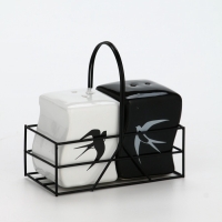 Набор для специй на подставке Дорого внимание &laquo;Ласточки&raquo;, 2 шт