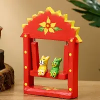 Сувенир "Зайки на качелях" дерево 10х3,5х15 см, цв. красный