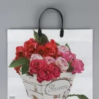 Пакет "Пинк", полиэтиленовый с пластиковой ручкой, 38 х 34 + 3 см, 90 мкм