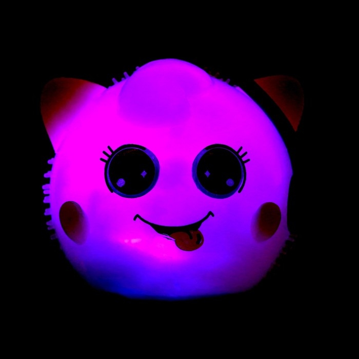 Ёжка &laquo;Котик&raquo; световой с пищалкой, цвета МИКС