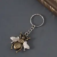 Брелок металл "Пчела" МИКС 4х3,5 см