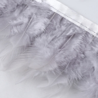 Тесьма с перьями петуха, 10-15 см, 5 &plusmn; 0,5 м, цвет светло-серый