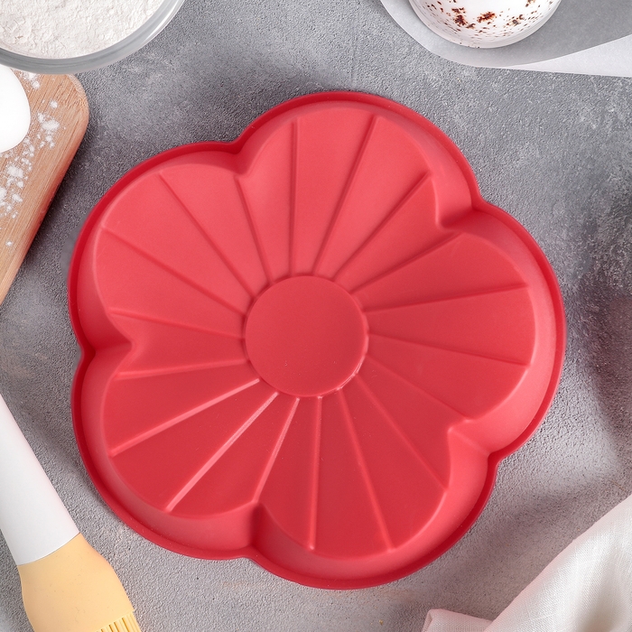 Форма для выпечки Доляна &laquo;Цветок&raquo;, силикон, 20&times;20&times;4 см, цвет красный