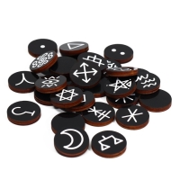 Руны гадальные &laquo;Ведьмины&raquo;, 28 рун, бархатный мешочек (12х18 см), 16+