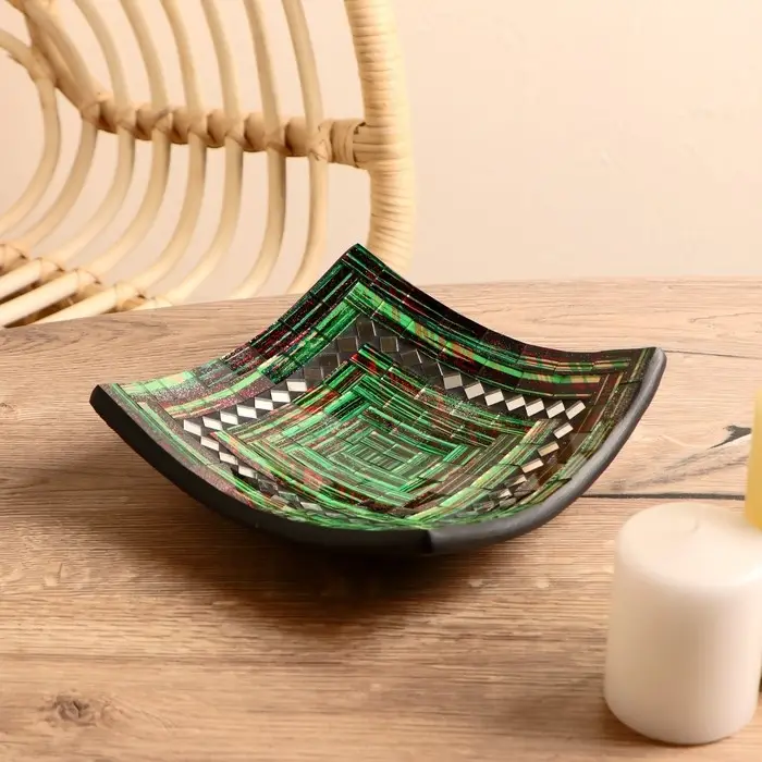 Тарелка декоративная 20х20х5 см, керамика