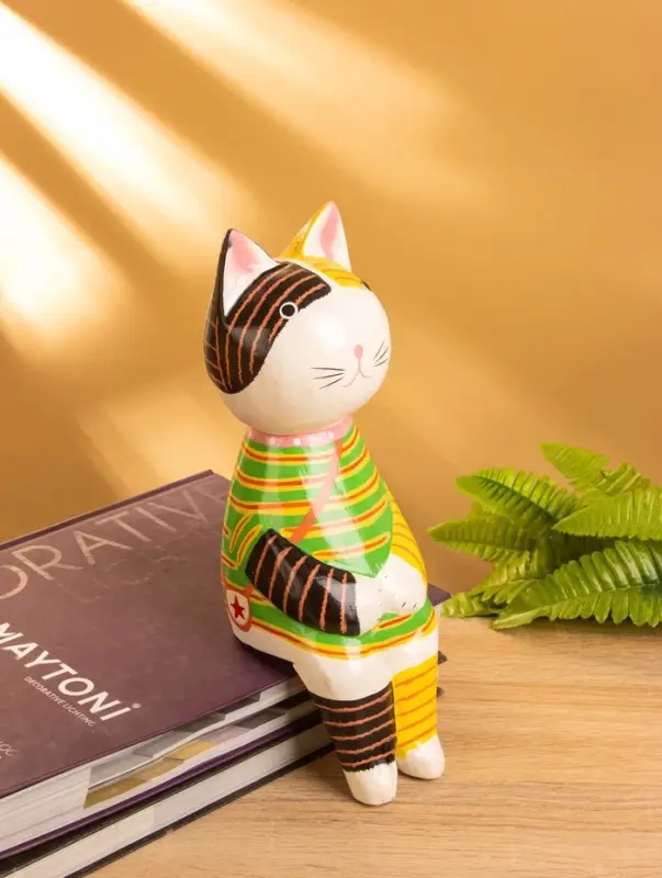 Сувенир дерево "Кошка сидящая" цв. жёлтый, 10х10х28 см