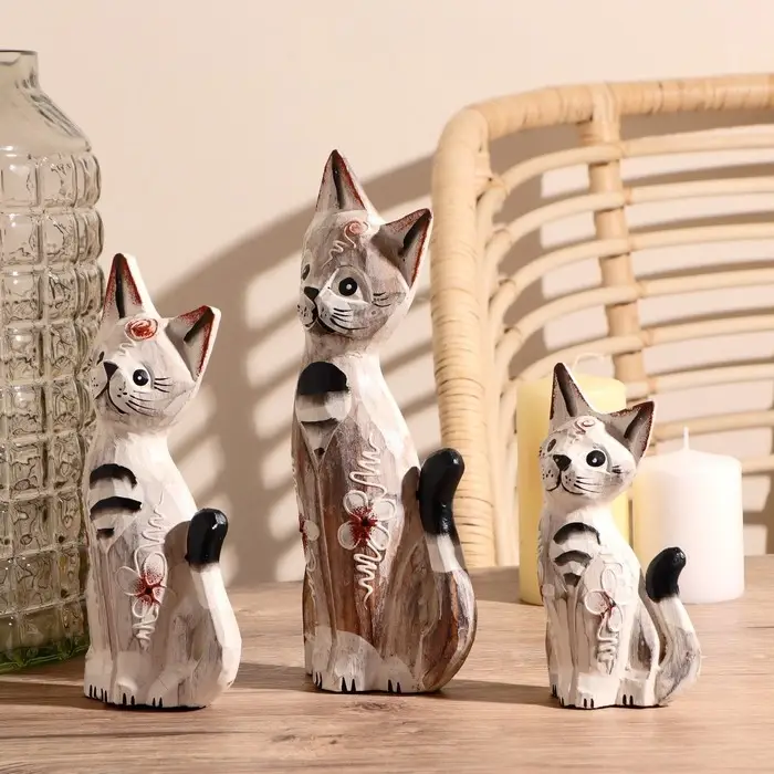 Сувенирный набор дерево "Кошки белые" (15,20,25) 15х8х25 см