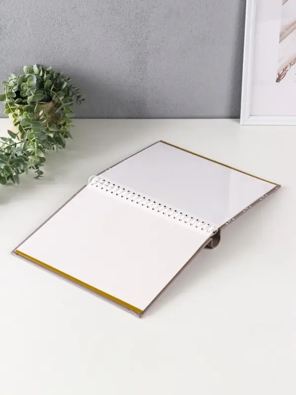 Фотоальбом 10 магнитных листов "Друзья верные" 23X28см, пер-т внутр.спираль