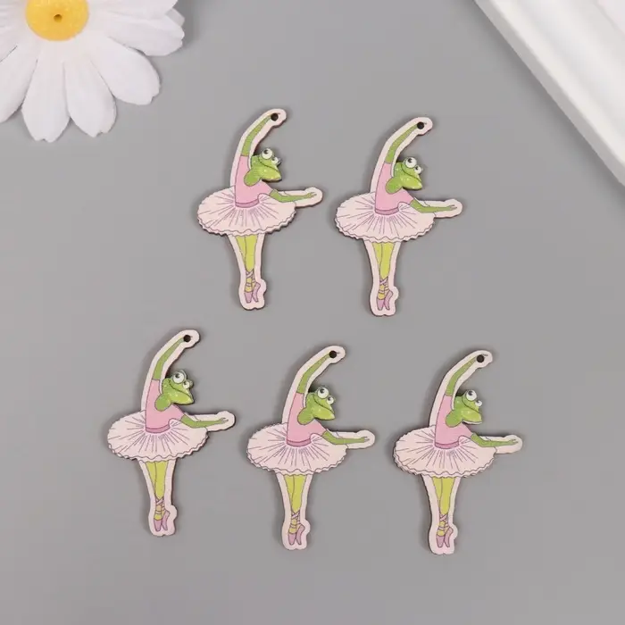 Декор для творчества дерево "Лягушка-балерина" 4,6х2,8х0,3 см