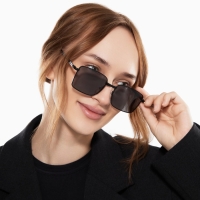 Очки солнцезащитные поляризационные, дужка 13.2 см, ширина 12.8 см, линза 4.3&times;5.5 см