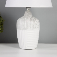 Лампа настольная "Строгие линии" 1х40Вт Е27 белый/серый 25х25х40см