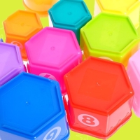 Развивающая игрушка &laquo;Пирамидка: Мишка&raquo;, стаканчики с буквами и цифрами, 11 предметов