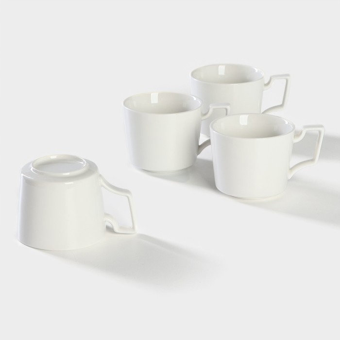 Набор фарфоровый чайный на бамбуковой подставке Доляна &laquo;Эстет&raquo;, 5 предметов: чайник 800 мл, 4 кружки 220 мл, цвет белый