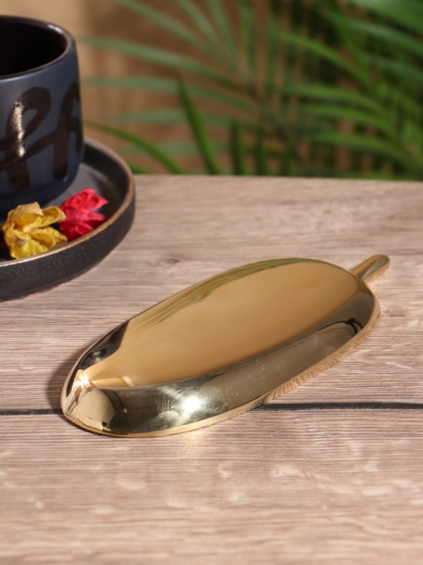 Блюдо сервировочное "Ливс" латунь 7,5х16,5х1,5 см