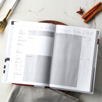 Книга для записи рецептов А5, 80 л. Твердый переплет &laquo;Шедевры&raquo;