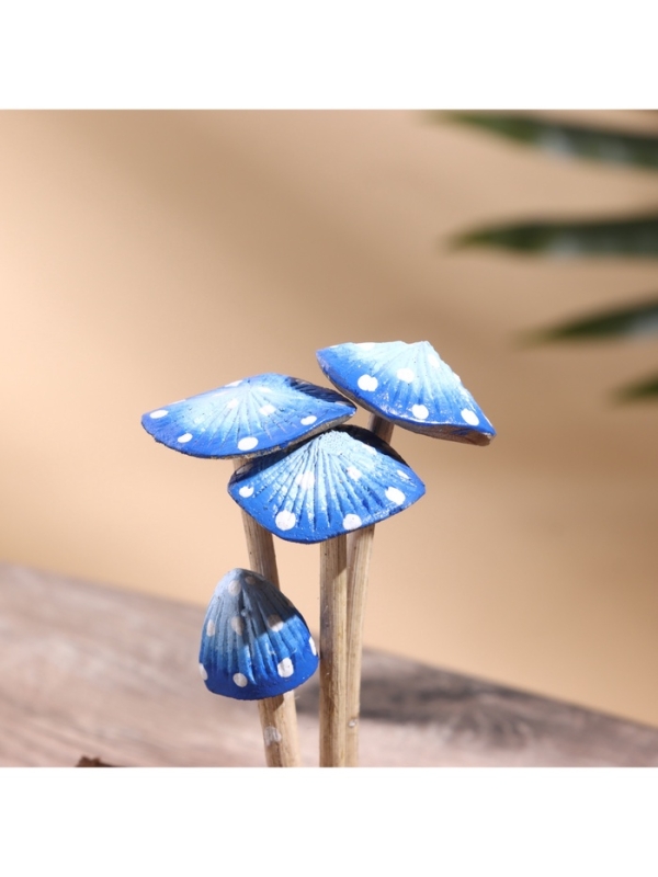 Сувенир "Грибочки" дерево, 8х8х10 см, цв. синий