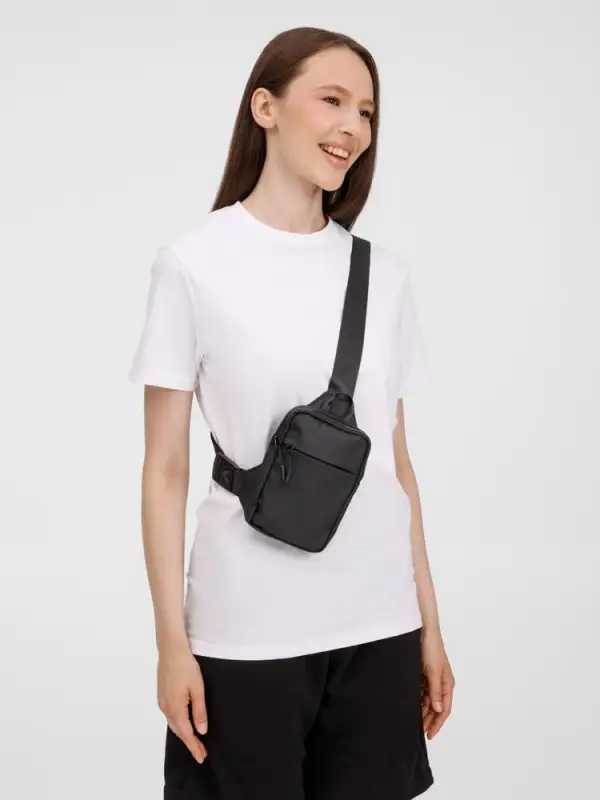 Спортивная кросс-боди сумка UrbanHike, черная