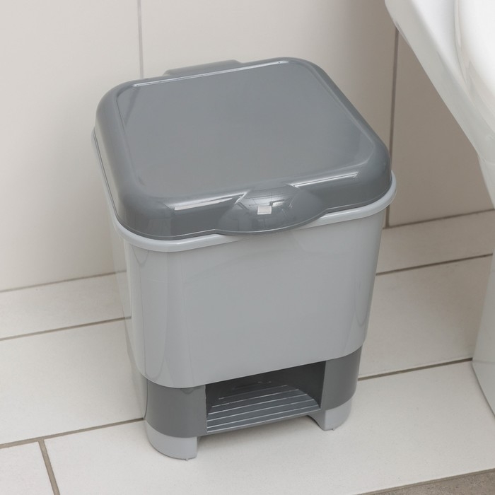 Контейнер для мусора с педалью, 8 л, 24&times;25,5&times;29,5 см, цвет серый