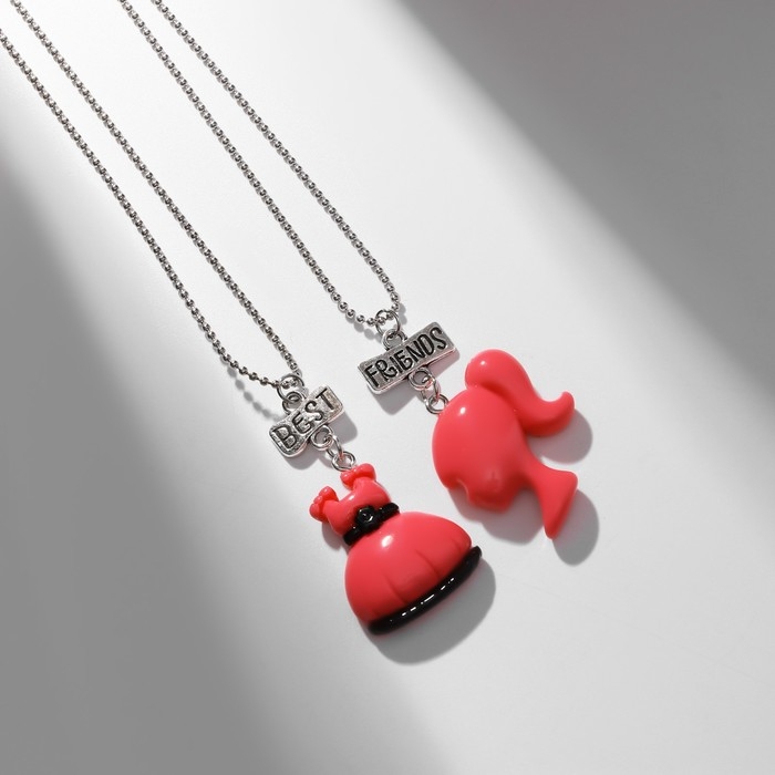 Кулоны «Неразлучники» кукла и платье, цвет розовый в серебре, 40 см Кулоны «Неразлучники» кукла и платье, цвет розовый в серебре, 40 см