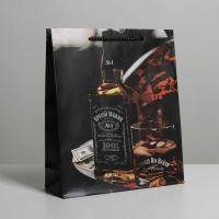 Пакет подарочный ламинированный, упаковка, &laquo;Крутой мужик&raquo;, ML 21 х 25 х 8 см