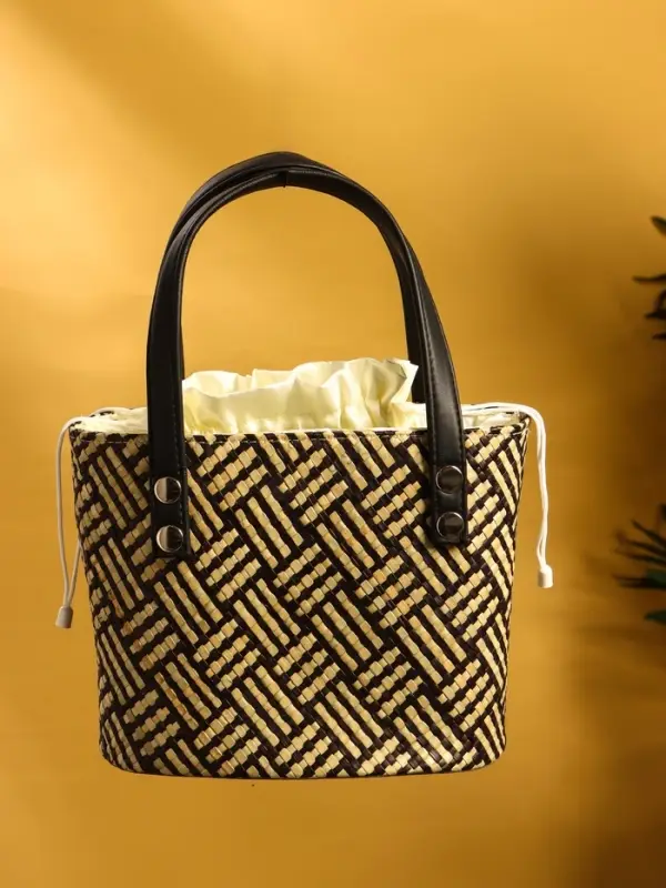 Сумка плетёная из пандана, 22&times;14&times;35 см, бежево-коричневая