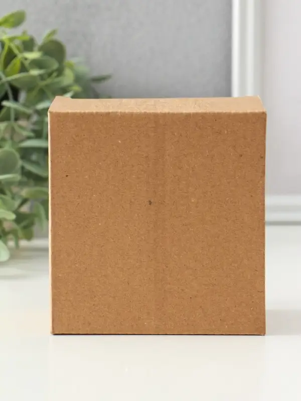 Подсвечник песчаник "Маленький монах" d=4 см 6х9х8,5 см