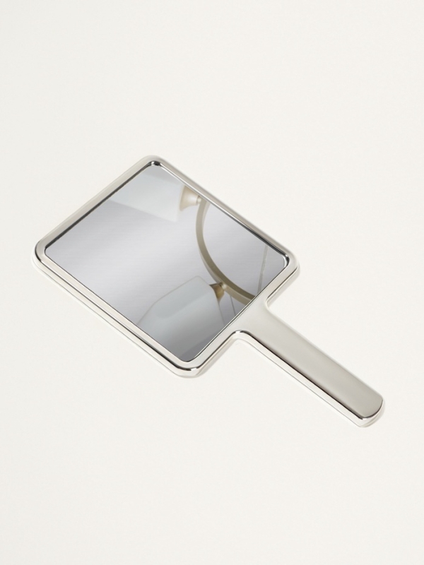 Зеркало с руч квад-т (1) б/увел ГАЛЬВАНИКА 16*9см пласт сереб подвес QF