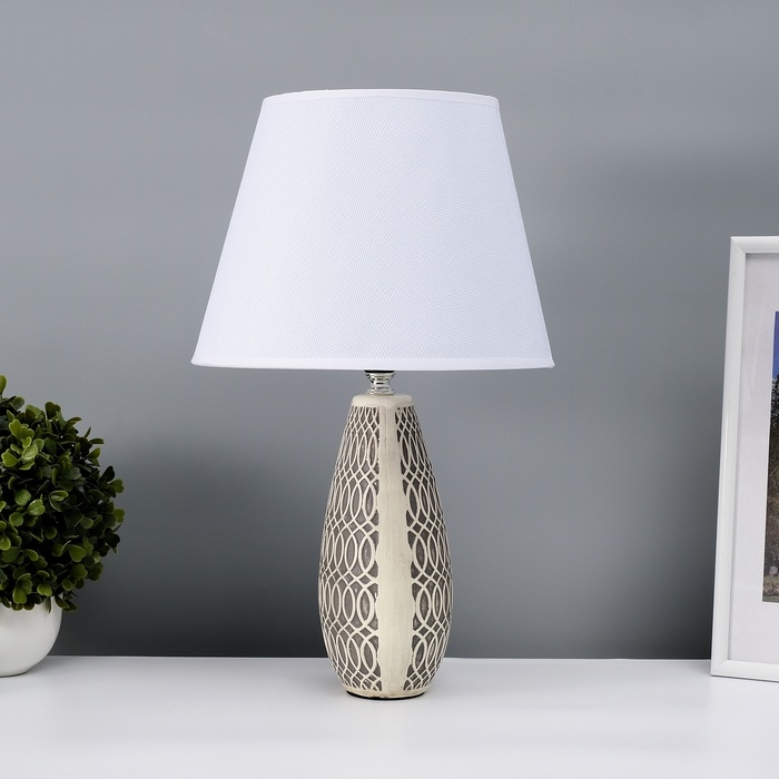 Настольная лампа с абажуром RISALUX &laquo;Фоджиа&raquo;, Е27, 40 Вт, 25&times;25&times;43 см