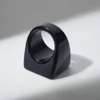 Кольцо пластик &laquo;Квадрат&raquo;, цвет чёрный, 17 размер