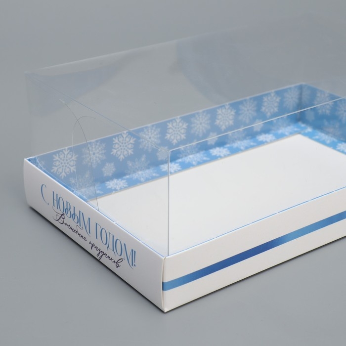 Коробка для десерта &laquo;Волшебных праздников&raquo;, 22 х 8 х 13.5 см, Новый год