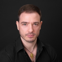 Кулон мужской &laquo;Волк&raquo; защитник, цвет чернёное золото на чёрном шнурке, 40 см