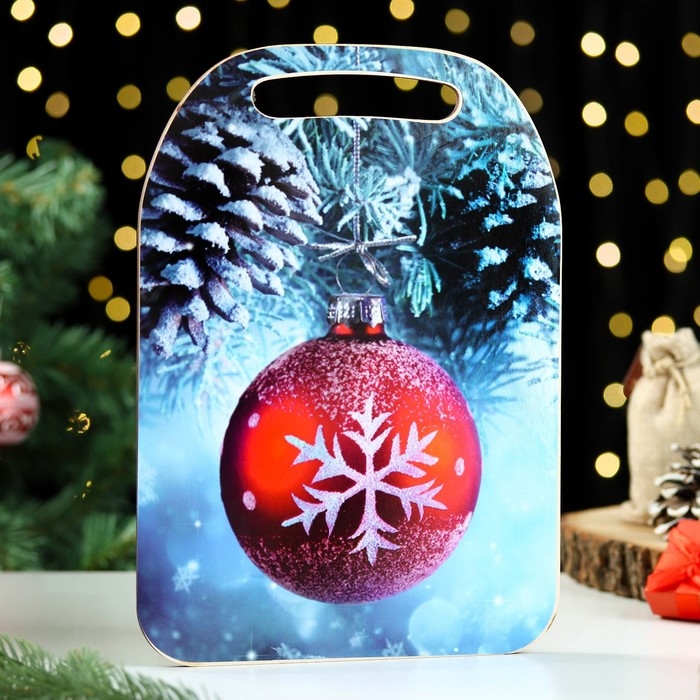 Доска разделочная "Новогодняя игрушка с шишками", 24,5х0,6 см