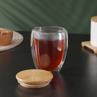 Стакан стеклянный с двойными стенками и бамбуковой крышкой BellaTenero &laquo;Эко&raquo;, 330 мл