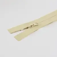 Молния &laquo;Спираль&raquo;, №7, разъёмная, водонепроницаемая, замок автомат, 50 см, светло-бежевая