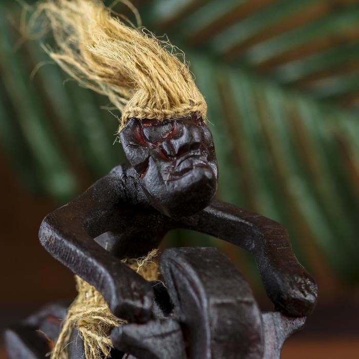 Сувенир &laquo;Абориген на байке&raquo;, 8&times;18&times;14 см, дерево