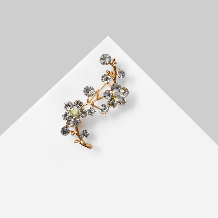 Брошь &laquo;Цветы&raquo; ветвь яблони, цвет белый в золоте