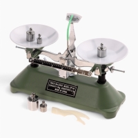 Весы лабораторные, с набором гирь 100 г.