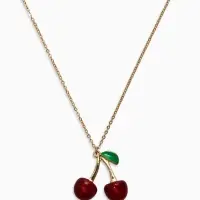 Кулон на цепочке "Черешня", цвет бордово-зелёный в золоте 40+удл