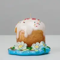 Свеча фигурная "Пасхальный кулич на подставке", 11х9 см, 270 гр