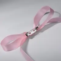 Брошь &laquo;Бантик&raquo;, розовая в серебре