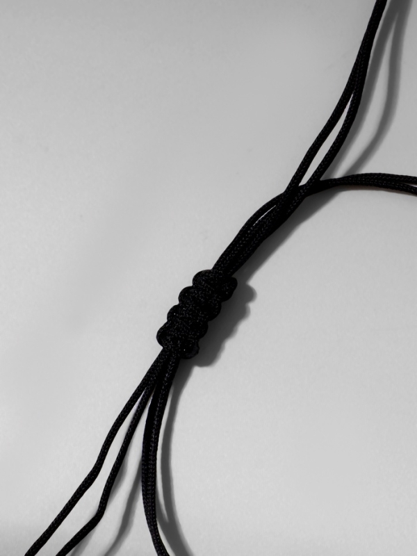 Браслет-оберег &laquo;Рука счастья Хамса&raquo; хрусталики, цвет чёрно-синий с чернёным серебром, d=8 см