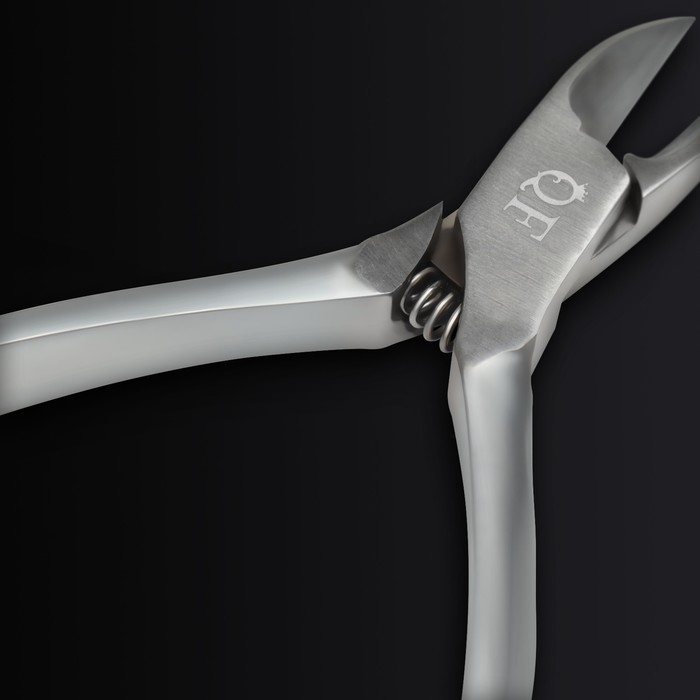 Кусачки педикюрные &laquo;Premium satin&raquo;, скрытая пружина, 10,9 см, длина лезвия - 16 мм, цвет серебристый