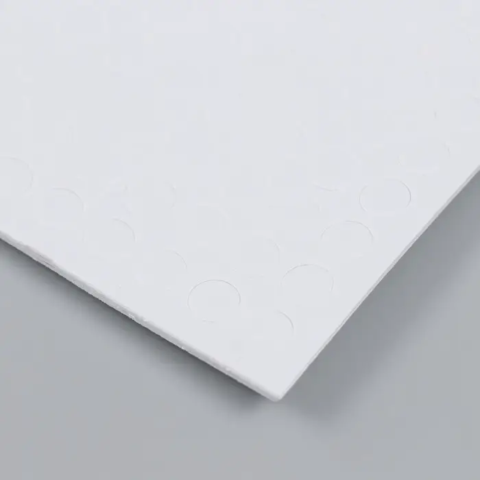 Клейкая лента двухсторонняя "Круглый белый" диаметр 0,8 см на листе 414 шт