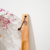 Ложка для обуви Доляна, с петелькой, деревянная, 23&times;3,5 см, цвет бежевый