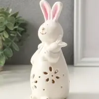 Сувенир керамика свет "Зайка с морковкой" белый 5х5,5х15,5 см