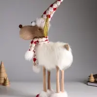 Кукла интерьерная "Лосик в белой шубе, колпаке и шарфе с узорами" 22х12х48 см